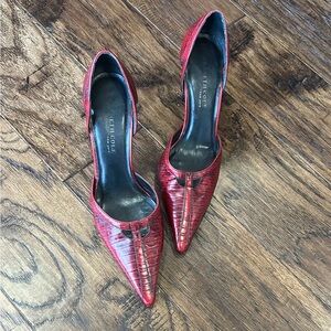 Kenneth Cole Vintage Red Croc-Embossed Leather Women's Heels
